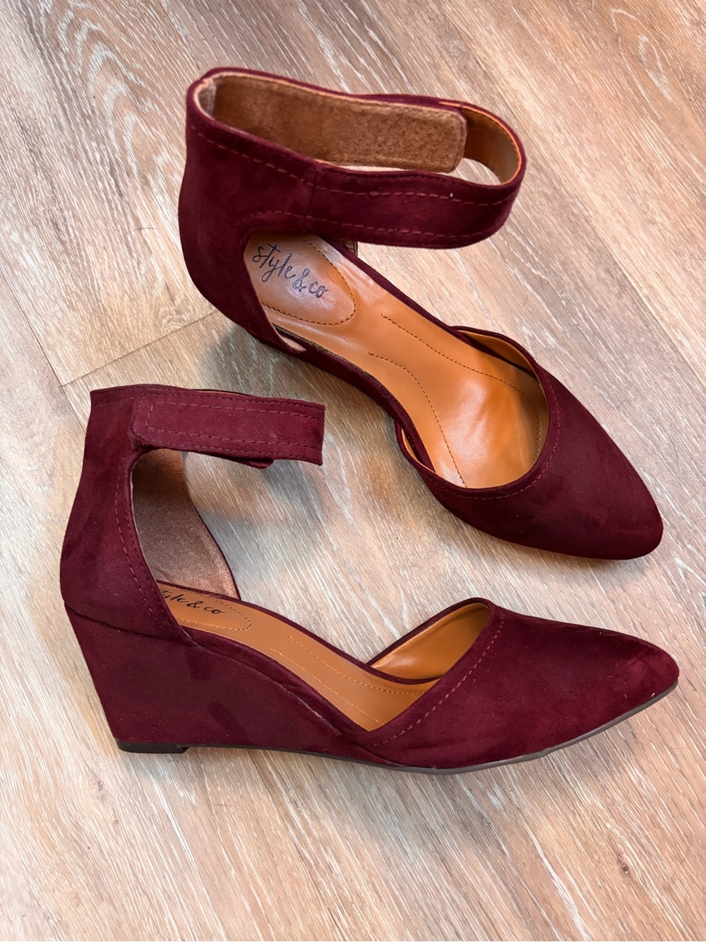 Style & Co. Women's Wine Ankle-Strap Velcro Wedge Heels - 8